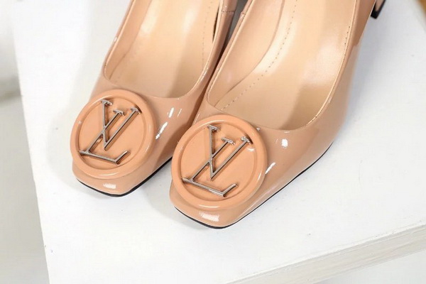 LV Sandals Women--009